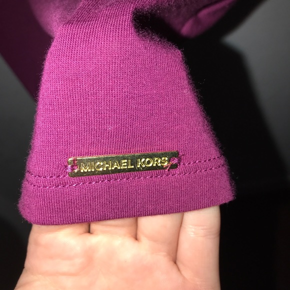 Michael Kors Magenta Tee - Picture 4 of 5